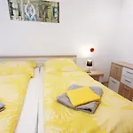 Ruhige Am Fuerst-pueckler-park,sauna Im Haus & Parkplatz Appartement *