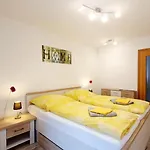 Appartement Ruhige Am Fuerst-pueckler-park,sauna Im Haus & Parkplatz Bad Muskau