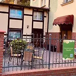 Ruhige Am Fuerst-pueckler-park,sauna Im Haus & Parkplatz Appartement *