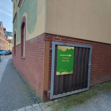 1 Gruener Fuerst Mit Sitzecke Im Innenhof & Erdgeschoss & Naehe Park & Ruhige Lage * Bad Muskau