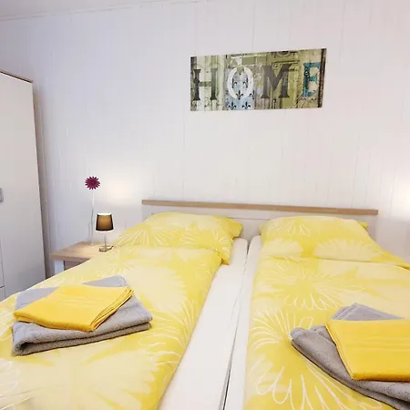 Apartamento Ruhige Am Fürst-pückler-park,sauna Im Haus&parkplatz *