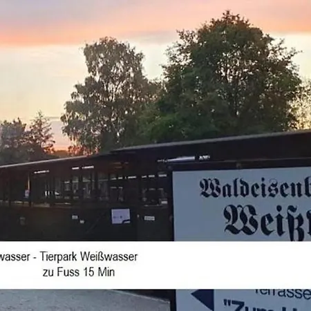 Ruhige Am Fürst-pückler-park,sauna Im Haus&parkplatz Apartamento Bad Muskau