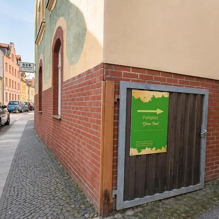 Ruhige Am Fürst-pückler-park,sauna Im Haus&parkplatz Apartamento Bad Muskau