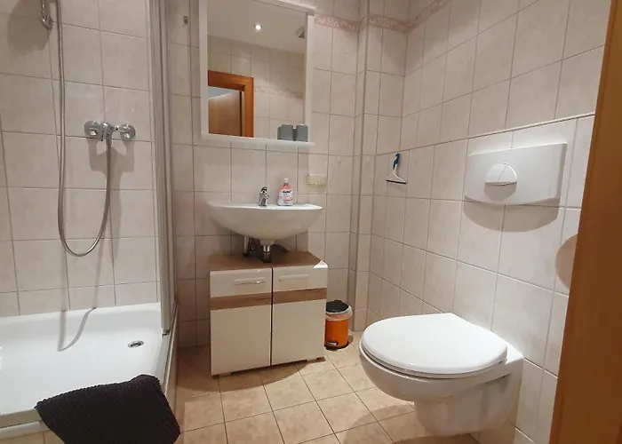 Apartamento Ruhe Am Park Hermansbad-hund Willkommen, Sauna Im Haus,parkplatz Am Haus,pueckler Park,geopark,polnischer Markt *